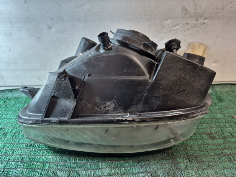 Recambio de faro derecho para piaggio m500 0.5 d referencia OEM IAM   