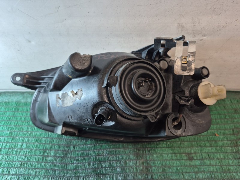 Recambio de faro derecho para piaggio m500 0.5 d referencia OEM IAM   