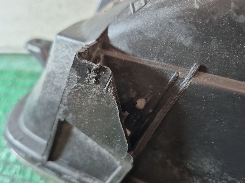 Recambio de faro derecho para piaggio m500 0.5 d referencia OEM IAM   