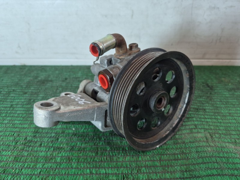 Recambio de bomba direccion para cadillac cts 3.0 referencia OEM IAM 25762415 25762415 25762415