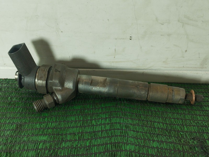 Recambio de inyector para mini mini countryman (f60) cooper d referencia OEM IAM   