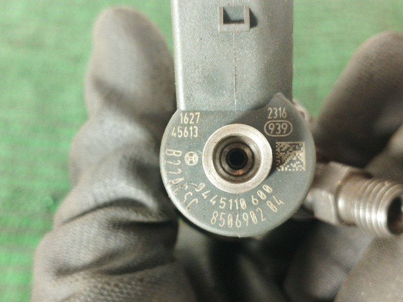 Recambio de inyector para mini mini countryman (f60) cooper d referencia OEM IAM   