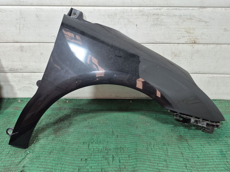 Recambio de aleta delantera derecha para citroën c4 i (lc_) 1.6 16v referencia OEM IAM   