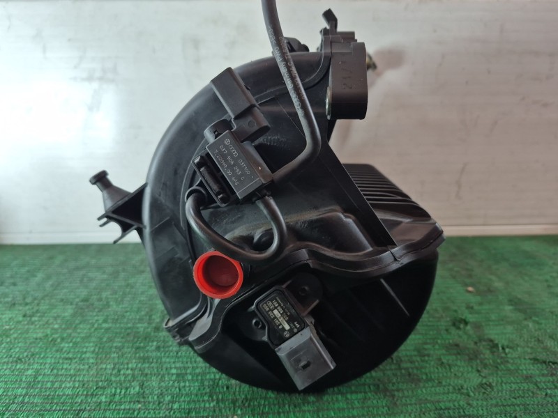 Recambio de colector admision para volkswagen golf v berlina (1k1) conceptline (e) referencia OEM IAM   