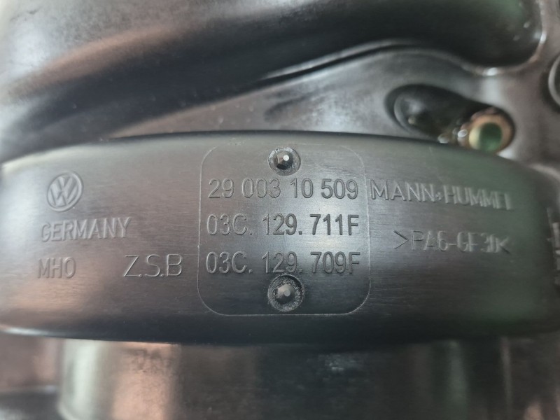 Recambio de colector admision para volkswagen golf v berlina (1k1) conceptline (e) referencia OEM IAM   