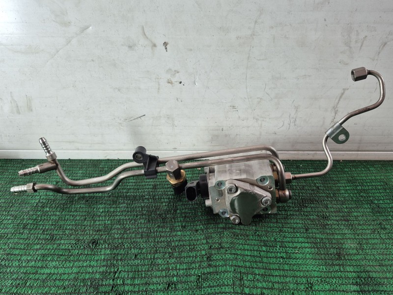 Recambio de bomba inyeccion para volkswagen golf v berlina (1k1) conceptline (e) referencia OEM IAM 0261520024 03C127025L 026152