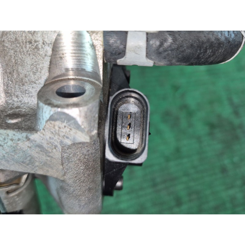 Recambio de colector admision para volkswagen golf v berlina (1k1) conceptline (e) referencia OEM IAM 03C133204 03C133204 03C133