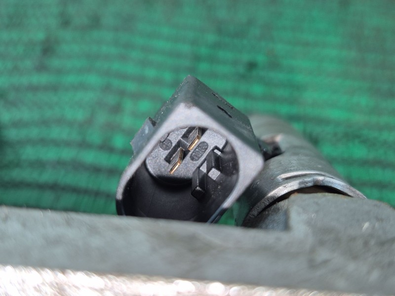 Recambio de colector admision para volkswagen golf v berlina (1k1) conceptline (e) referencia OEM IAM 03C133204 03C133204 03C133