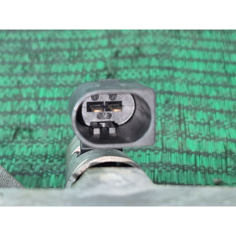 Recambio de colector admision para volkswagen golf v berlina (1k1) conceptline (e) referencia OEM IAM 03C133204 03C133204 03C133