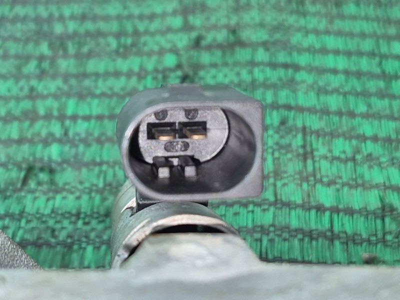 Recambio de colector admision para volkswagen golf v berlina (1k1) conceptline (e) referencia OEM IAM 03C133204 03C133204 03C133