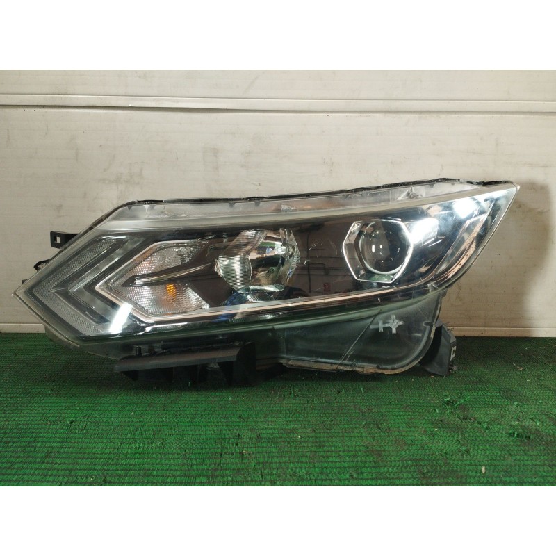 Recambio de faro izquierdo para nissan qashqai ii (j11, j11_) 1.2 dig-t referencia OEM IAM   