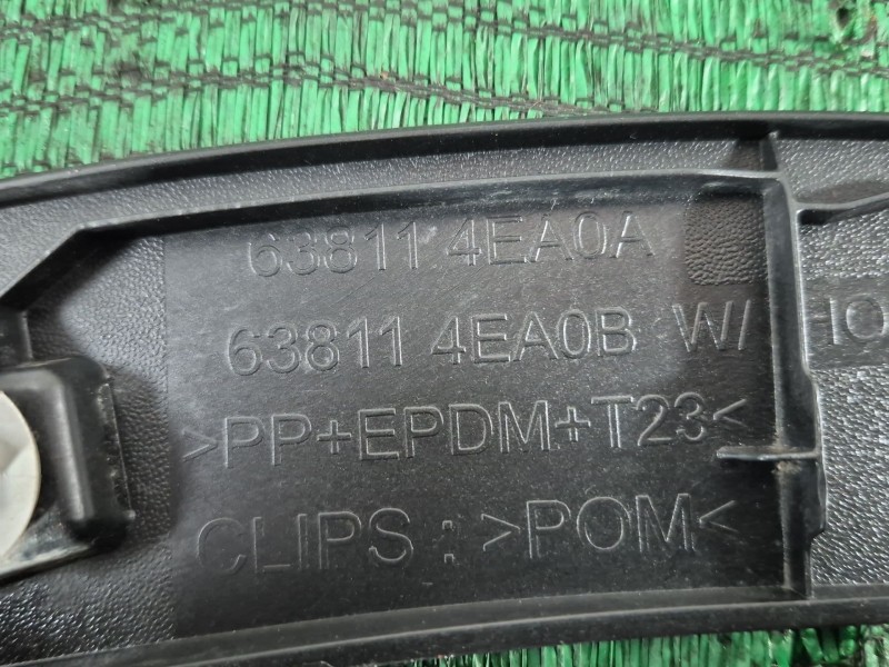 Recambio de aletin delantero izquierdo para nissan qashqai ii (j11, j11_) 1.2 dig-t referencia OEM IAM   