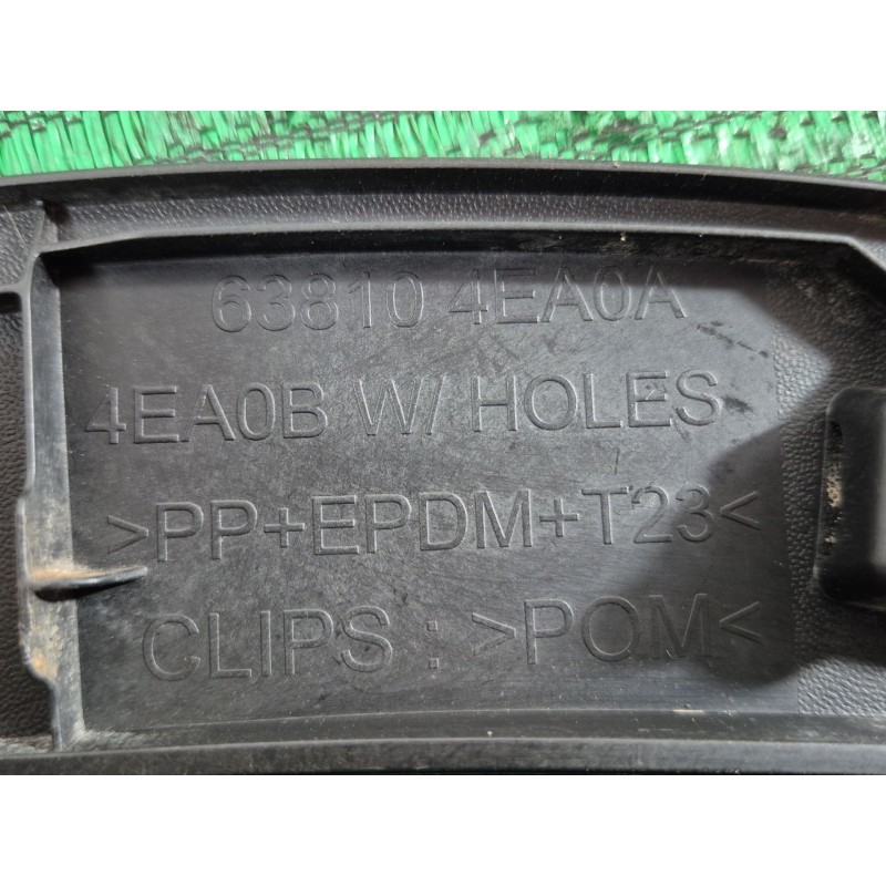 Recambio de aletin delantero derecho para nissan qashqai ii (j11, j11_) 1.2 dig-t referencia OEM IAM 638104EA0A 638104EA0A 63810