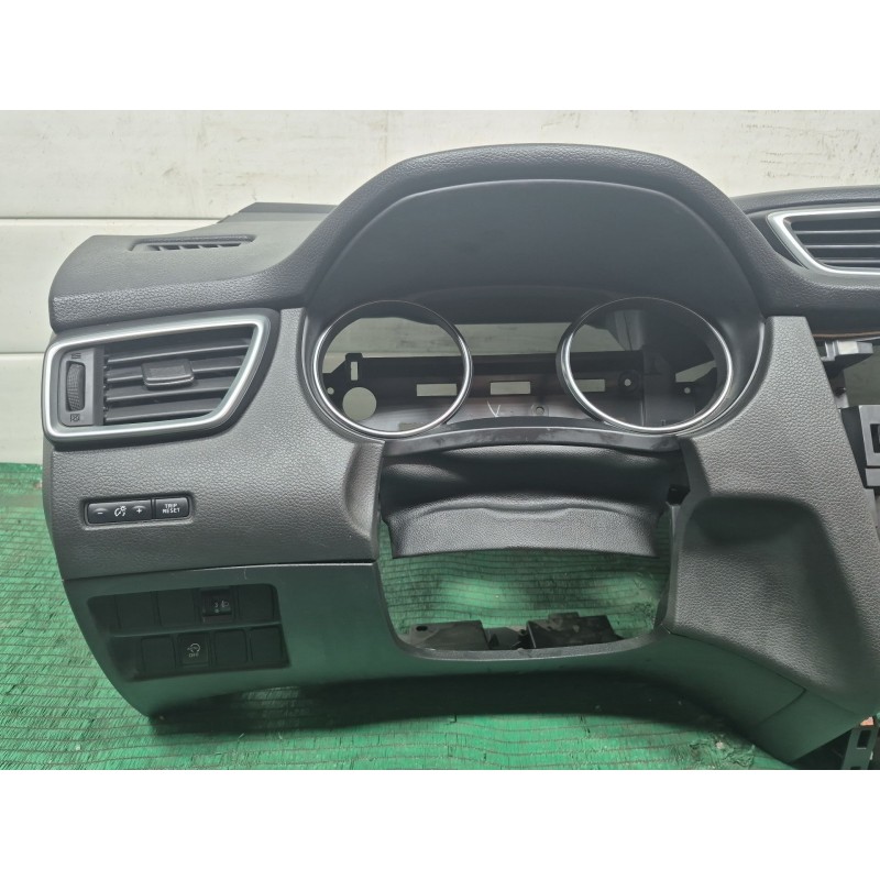 Recambio de salpicadero para nissan qashqai ii (j11, j11_) 1.2 dig-t referencia OEM IAM   
