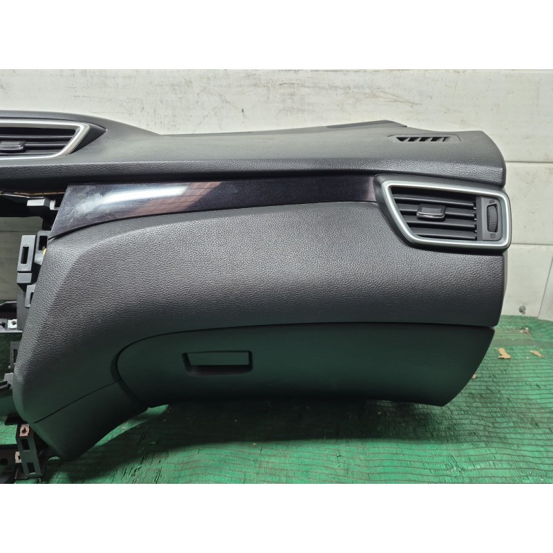 Recambio de salpicadero para nissan qashqai ii (j11, j11_) 1.2 dig-t referencia OEM IAM   