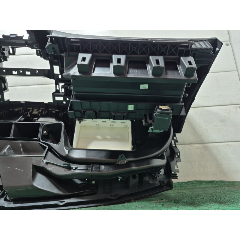 Recambio de salpicadero para nissan qashqai ii (j11, j11_) 1.2 dig-t referencia OEM IAM   