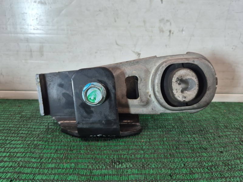 Recambio de soporte cambio para nissan qashqai ii (j11, j11_) 1.2 dig-t referencia OEM IAM   