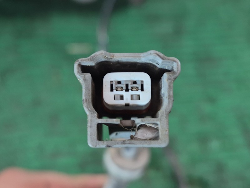 Recambio de mangueta delantera izquierda para nissan qashqai ii (j11, j11_) 1.2 dig-t referencia OEM IAM   