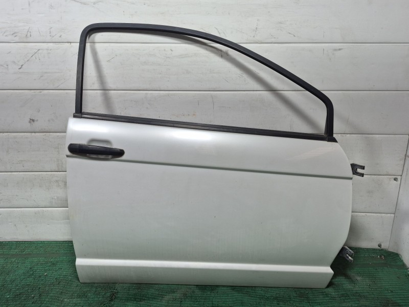 Recambio de puerta delantera derecha para aixam minauto 0.5 referencia OEM IAM   