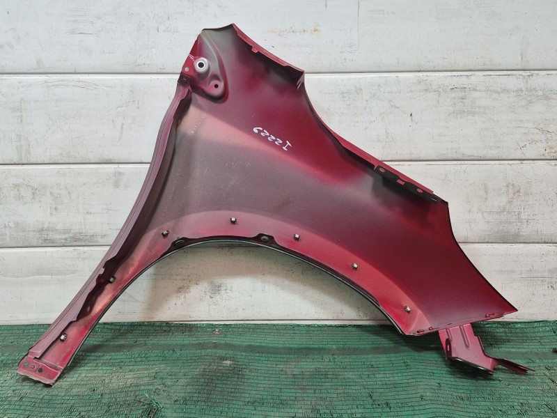 Recambio de aleta delantera izquierda para peugeot 2008 i (cu_) 1.5 bluehdi 120 referencia OEM IAM   