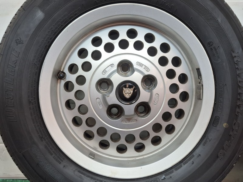 Recambio de juego llantas para jaguar xj sovereign v12 referencia OEM IAM   