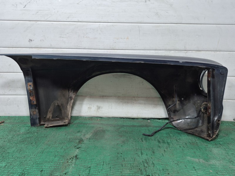 Recambio de aleta delantera izquierda para jaguar xj sovereign v12 referencia OEM IAM   