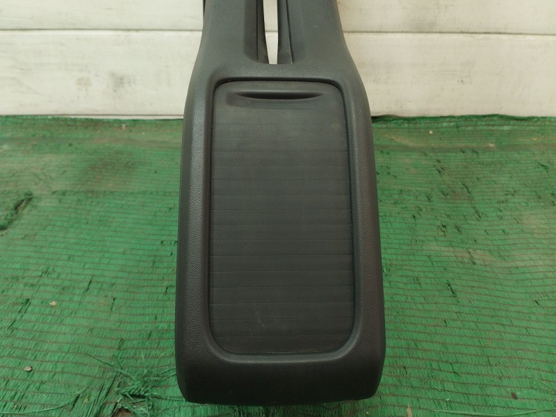 Recambio de consola central trasera para peugeot 2008 i (cu_) 1.5 bluehdi 120 referencia OEM IAM   