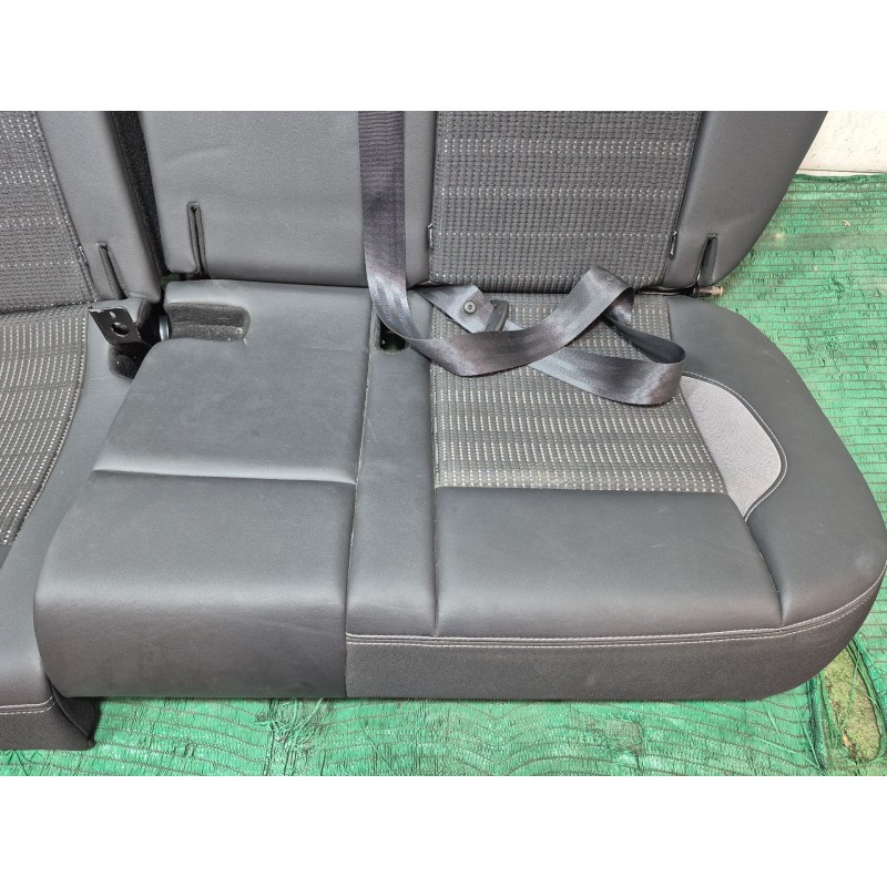 Recambio de juego asientos completo para peugeot 2008 i (cu_) 1.5 bluehdi 120 referencia OEM IAM   