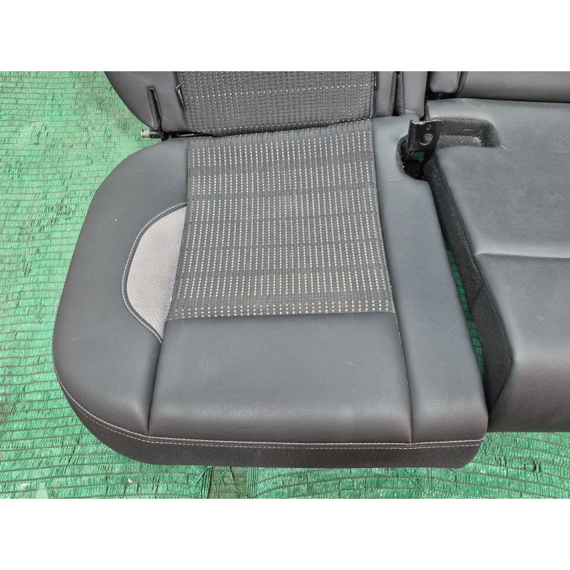 Recambio de juego asientos completo para peugeot 2008 i (cu_) 1.5 bluehdi 120 referencia OEM IAM   