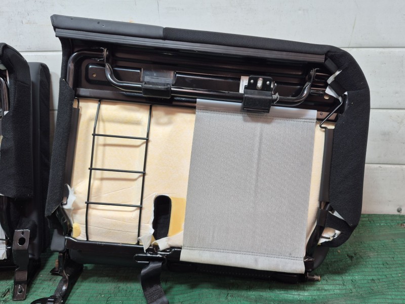 Recambio de juego asientos completo para peugeot 2008 i (cu_) 1.5 bluehdi 120 referencia OEM IAM   