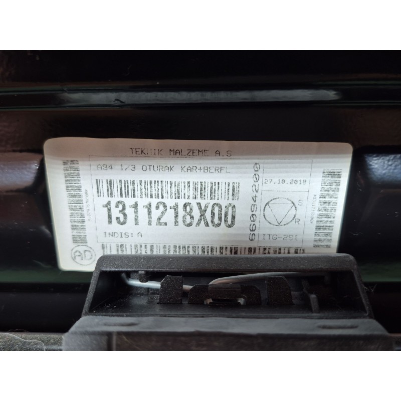 Recambio de juego asientos completo para peugeot 2008 i (cu_) 1.5 bluehdi 120 referencia OEM IAM   
