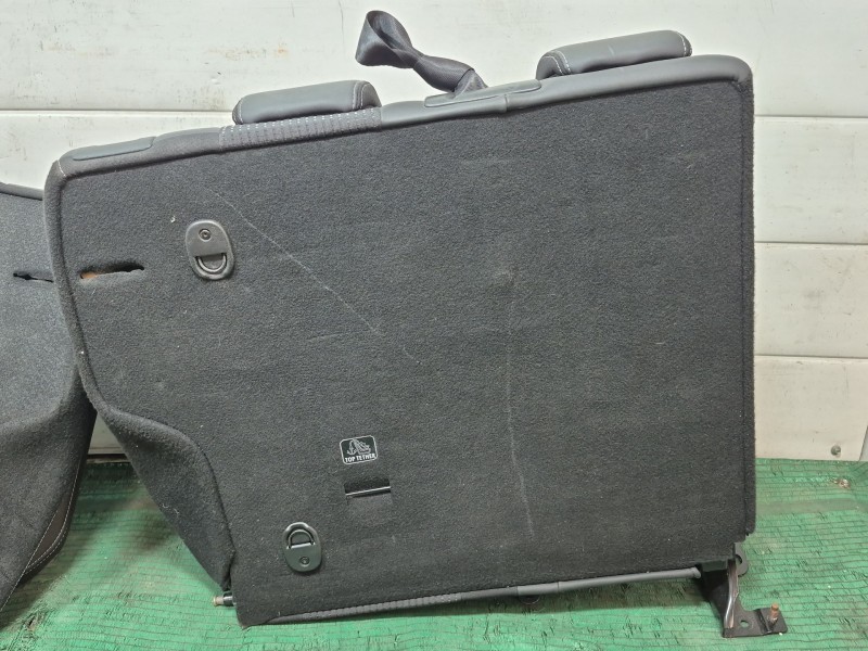 Recambio de juego asientos completo para peugeot 2008 i (cu_) 1.5 bluehdi 120 referencia OEM IAM   
