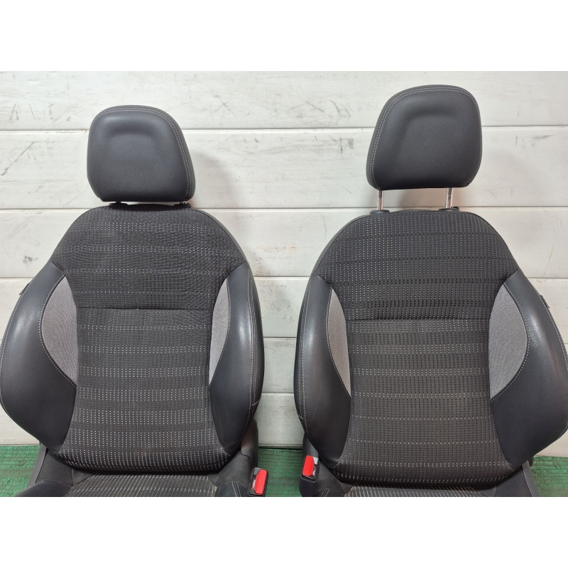 Recambio de juego asientos completo para peugeot 2008 i (cu_) 1.5 bluehdi 120 referencia OEM IAM   