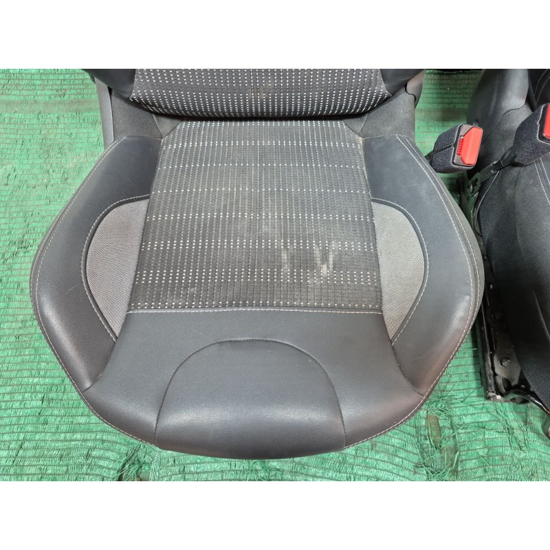 Recambio de juego asientos completo para peugeot 2008 i (cu_) 1.5 bluehdi 120 referencia OEM IAM   