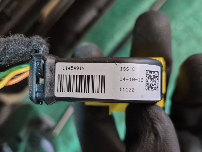 Recambio de juego asientos completo para peugeot 2008 i (cu_) 1.5 bluehdi 120 referencia OEM IAM   