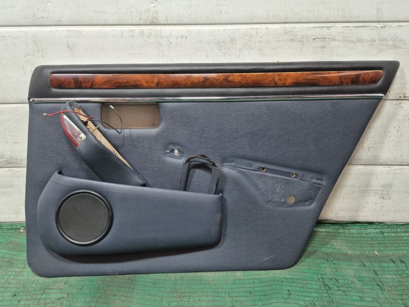 Recambio de guarnecido puerta trasera derecha para jaguar xj sovereign v12 referencia OEM IAM   