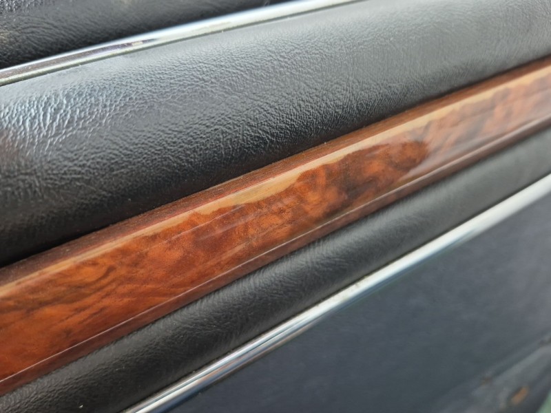Recambio de guarnecido puerta trasera derecha para jaguar xj sovereign v12 referencia OEM IAM   