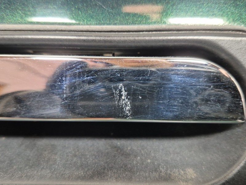 Recambio de puerta trasera derecha para jaguar xj sovereign v12 referencia OEM IAM   