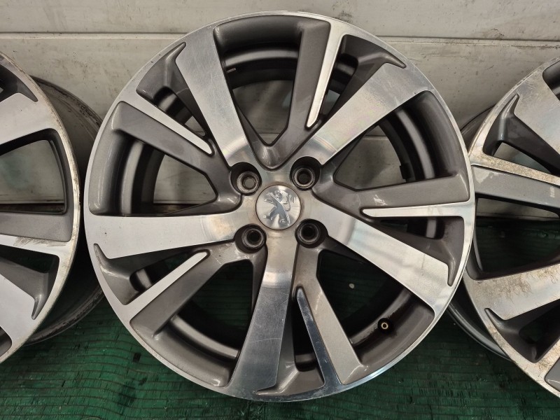 Recambio de juego llantas para peugeot 2008 i (cu_) 1.5 bluehdi 120 referencia OEM IAM   