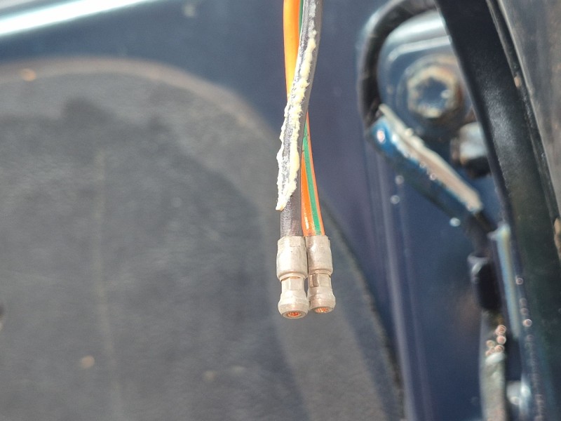 Recambio de tapa maletero para jaguar xj sovereign v12 referencia OEM IAM   