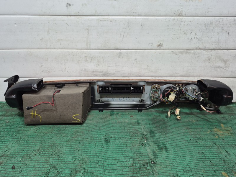 Recambio de salpicadero para jaguar xj sovereign v12 referencia OEM IAM   