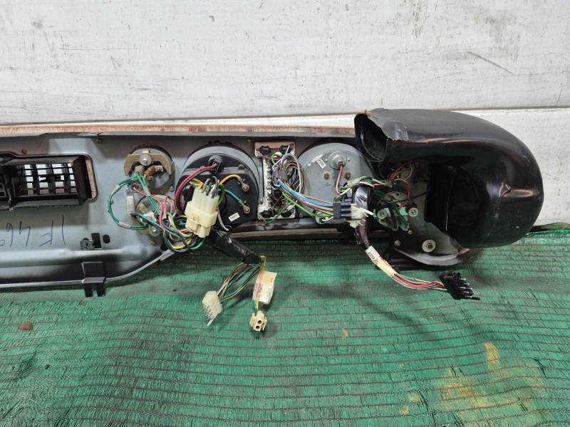 Recambio de salpicadero para jaguar xj sovereign v12 referencia OEM IAM   