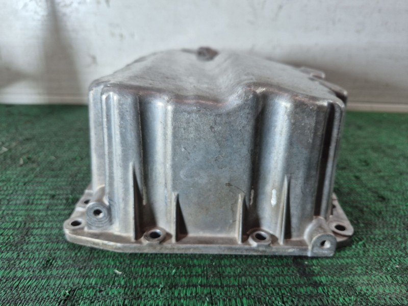 Recambio de carter para volkswagen golf v berlina (1k1) highline referencia OEM IAM   
