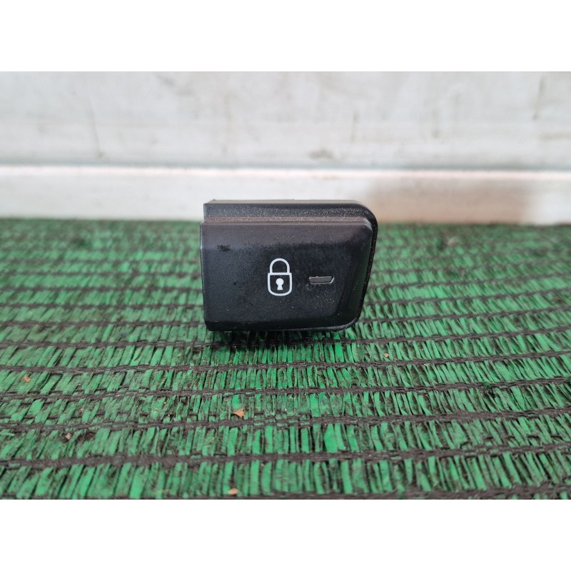 Recambio de interruptor para peugeot 2008 i (cu_) 1.5 bluehdi 120 referencia OEM IAM   
