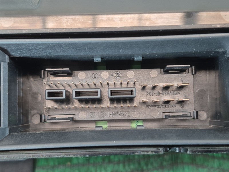 Recambio de cuadro instrumentos para volkswagen golf v (1k1) 1.9 tdi referencia OEM IAM   
