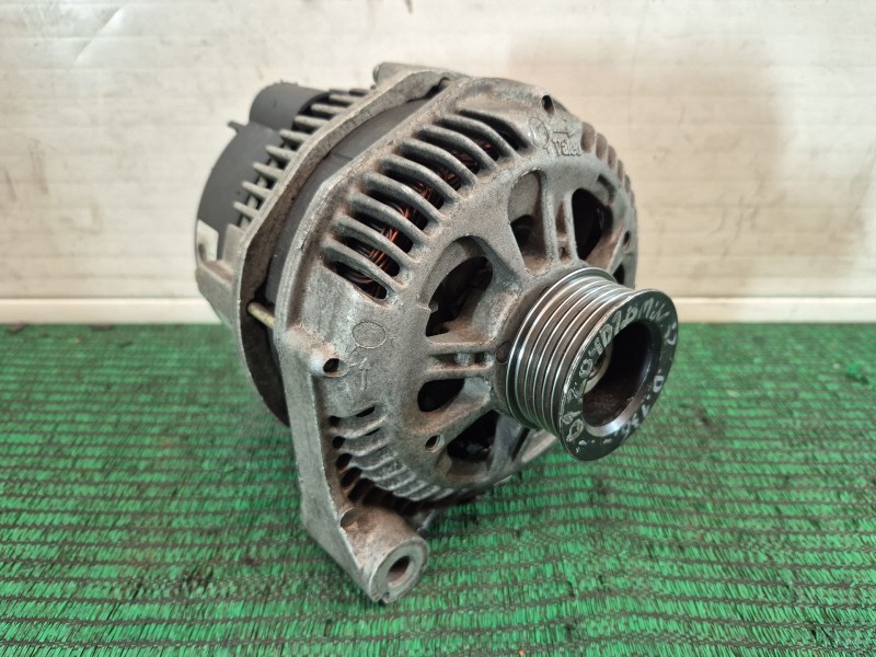Recambio de alternador para bmw serie 3 berlina (e46) 320d referencia OEM IAM   