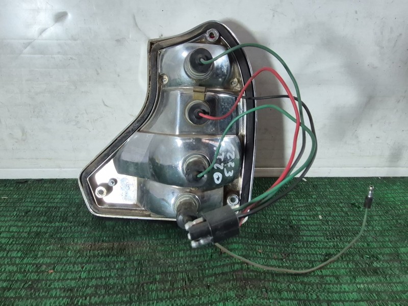 Recambio de piloto trasero izquierdo para jaguar xj sovereign v12 referencia OEM IAM   