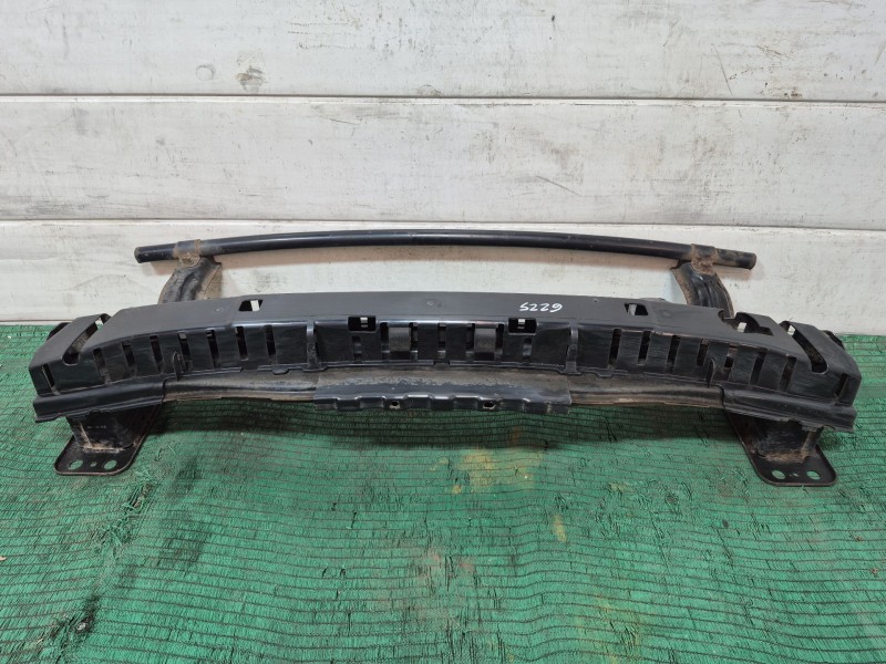 Recambio de refuerzo paragolpes delantero para kia picanto i (sa) 1.0 referencia OEM IAM   