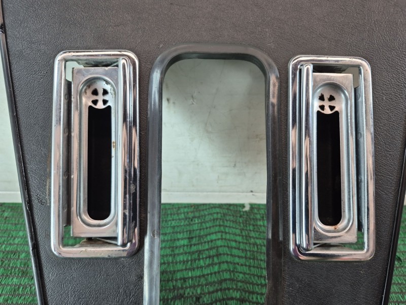 Recambio de moldura para jaguar xj sovereign v12 referencia OEM IAM   