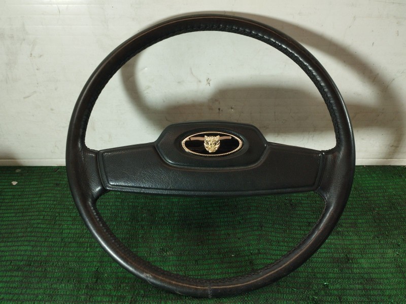 Recambio de volante para jaguar xj sovereign v12 referencia OEM IAM   
